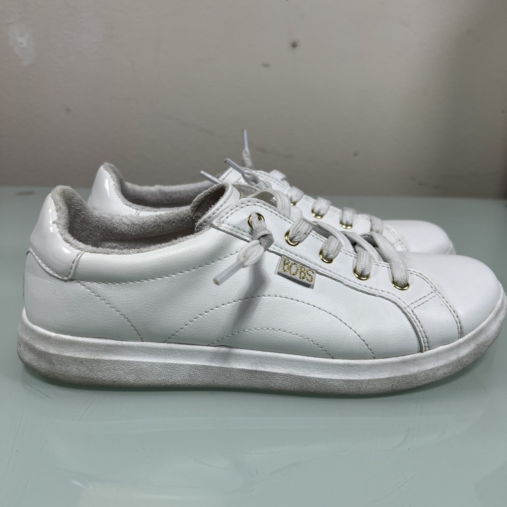 BOBS by Skechers Womens White‎ Sneakers Gold Eyelets Women's 8.5